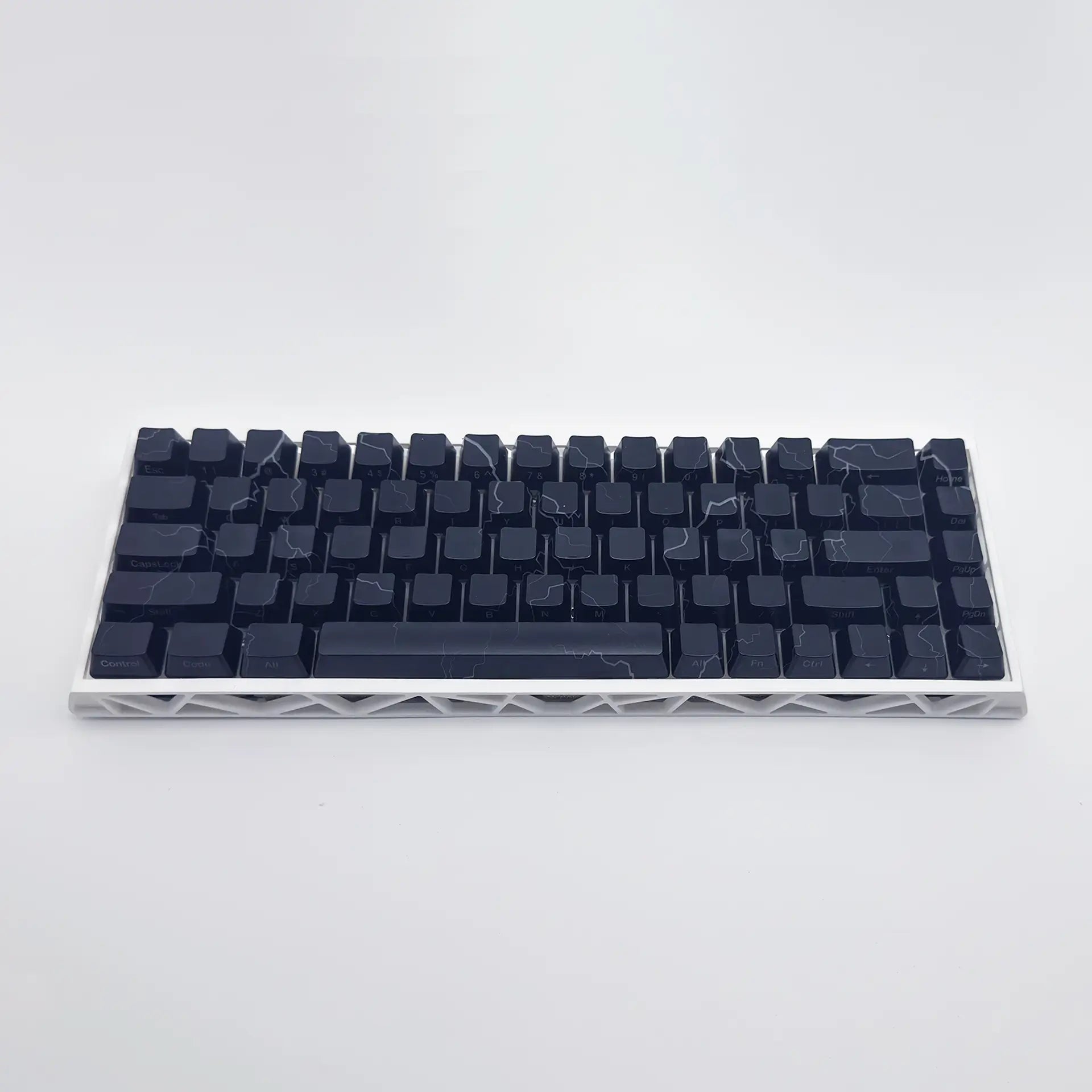 KX68 Lightning Trace Main image